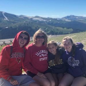 Meet your Posher, Stacy